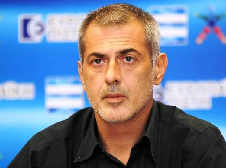 Προβάδισμα Μώραλη στον Πειραιά