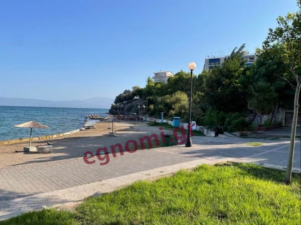 ΧΑΛΚΙΔΑ: Τα φώτα καίνε όλο το 24ωρο στην πλαζ Σουβάλα