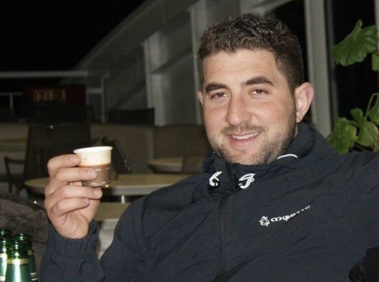 25χρονο παληκάρι έπεσε νεκρό από μπαλωθιές