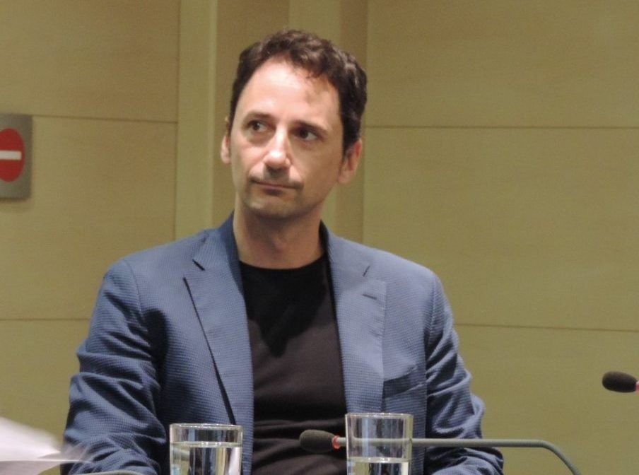 Ο Νικήτας Σινιόσογλου παρουσιάζει το βιβλίο του Λεωφόρος ΝΑΤΟ στη Χαλκίδα