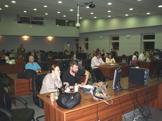 Nα μην ξεστηθεί το Kέντρο Tύπου του Διοικητηρίου