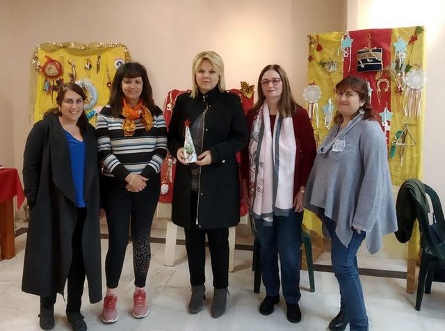 Η Δήμαρχος Χαλκίδας πήγε στο μπαζάρ του Συλλόγου Αγάπη