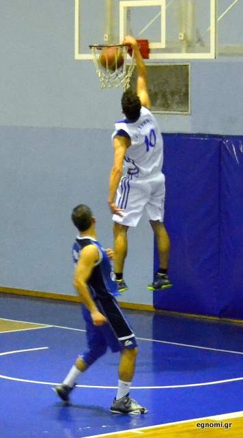 Με ...100 και στα πλέι-οφ ο άπιαστος Γυμναστικός