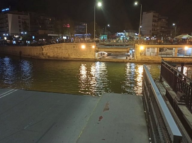 ΧΑΛΚΙΔΑ: Ανοιχτή η παλιά γέφυρα του Ευρίπου για αρκετές ώρες 4 μέρες του Οκτωβρίου λόγω συντήρησης