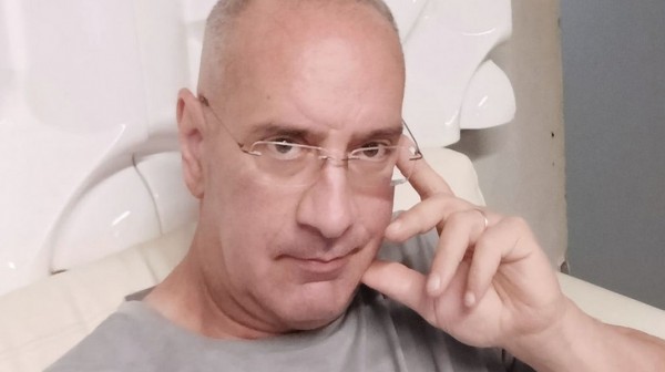 ΑΝΤΩΝΗΣ ΔΗΜΗΤΡΙΟΥ: Πέθανε σε ηλικία 57 ετών ο κιθαρίστας των Ενδελέχεια - Η σορός του θα αποτεφρωθεί στην Ριτσώνα