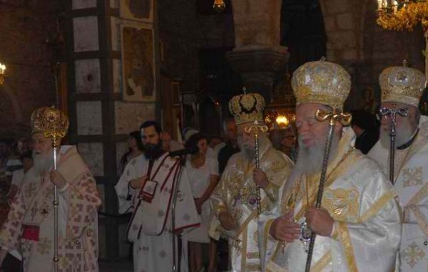 Έξι Αρχιερείς στη Χαλκίδα για την λαμπρή γιορτή της Αγίας Παρασκευής (φωτό)