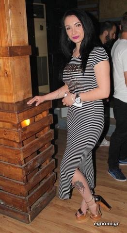 Το φόρεμα πάει με το tattoo