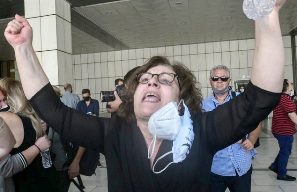 Μάγδα Φύσσα: Παύλο μου, τα καταφέραμε, νικήσαμε (VIDEO)