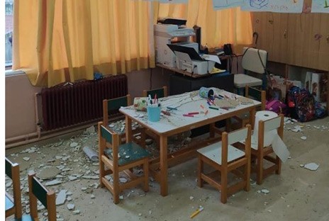 Επεσαν σοβάδες σε νηπιαγωγείο