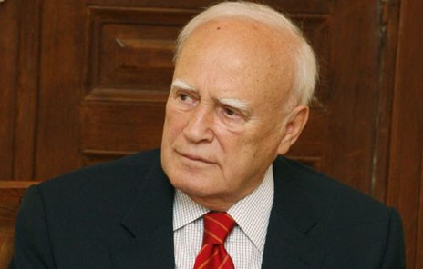 Στην Xαλκίδα για τα Θεοφάνεια ο Κάρολος Παπούλιας