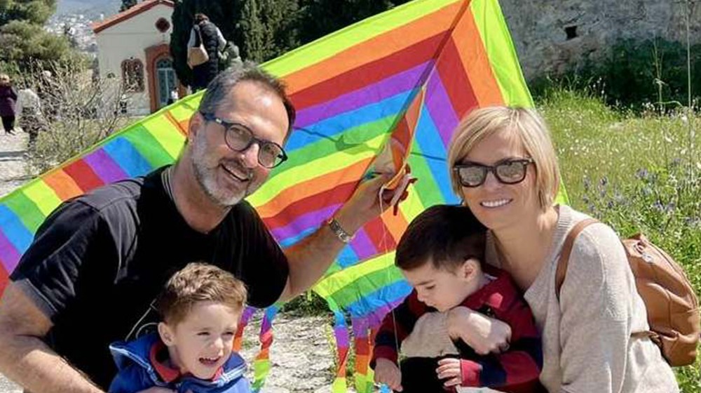 ΧΑΛΚΙΔΑ: Πέταξε χαρταετό στο Κάστρο του Καράμπαμπα η Σοφία Νικολάου