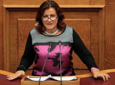 Η Θεανώ και τα γεμιστά (video)