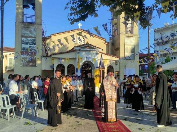ΙΣΤΙΑΙΑ: Η πόλη υποδέχθηκε με λαμπρότητα την εικόνα του Οσίου Δανιήλ του Κατουνακιώτη