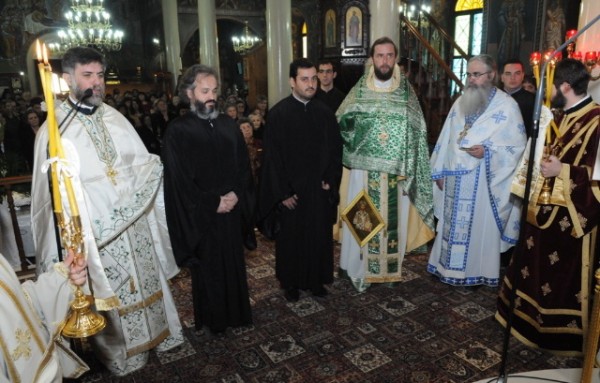 Πάγωσαν οι διορισμοί παπάδων