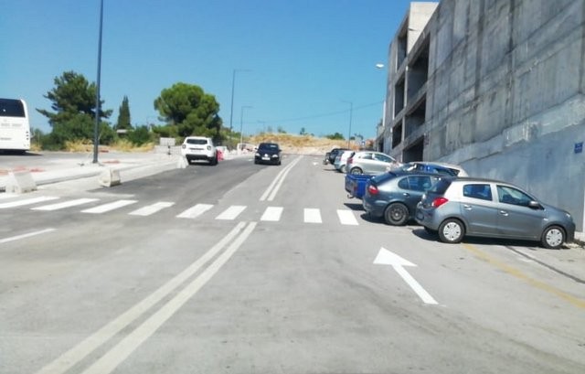 ΧΑΛΚΙΔΑ: Απαράδεκτη εικόνα στο δρόμο για το νέο Νοσοκομείο