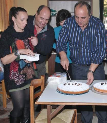 H πρώτη πίτα είχε ...μέσα tablet