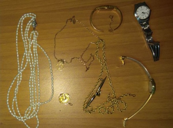 ΧΑΛΚΙΔΑ: Βασάνισε γριούλα για να της πάρει τα κοσμήματα (pic)