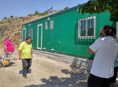 Αποδυτήρια με κλιματισμό σε Αρτάκη και Βατώντα