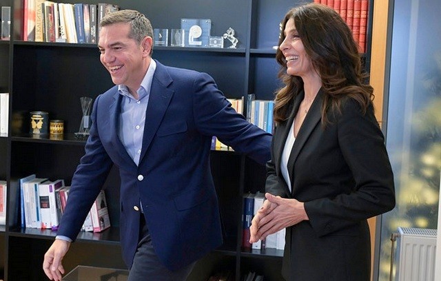 Η Πόπη Τσαπανίδου ανέλαβε εκπρόσωπος τύπου του ΣΥΡΙΖΑ