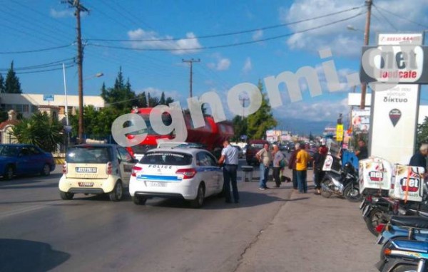 ΕΞΩ ΠΑΝΑΓΙΤΣΑ - ΧΑΛΚΙΔΑ: Σοβαρό τροχαίο με ζευγάρι που επέβαινε σε δίκυκλο