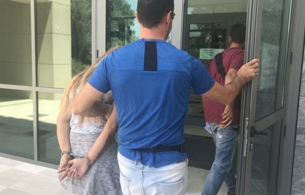 Στη φυλακή και η μάνα που έστειλε την 14χρονη κόρη της διακοπές με 55χρονο