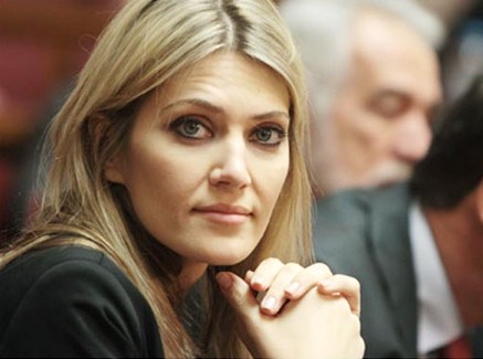 ΒΕΛΓΙΚΗ ΕΦΗΜΕΡΙΔΑ: Συνελήφθη η Καϊλή -Βρέθηκαν τσάντες με μετρητά στο σπίτι της!