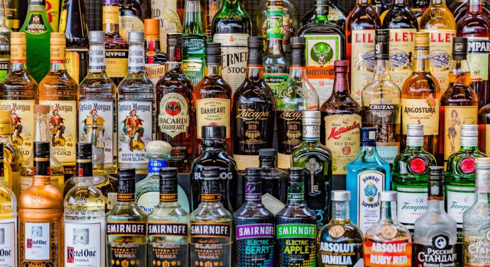 ΑΛΚΟΟΛΟΥΧΑ ΠΟΤΑ: Ζητούν μείωση του φόρου κατανάλωσης