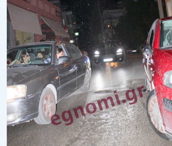 ΧΑΛΚΙΔΑ - ΝΕΟΦΥΤΟΥ: Πίδακας νερού από λακκούβα-πηγάδι
