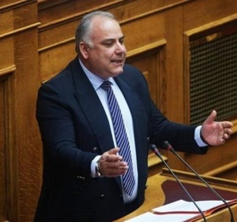 Διαλύεται η κοινοβουλευτική ομάδα της Ένωσης Κεντρώων