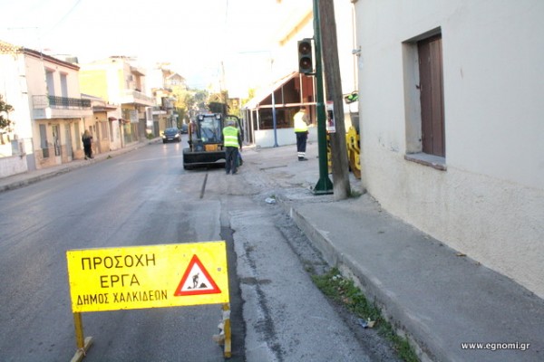 Ράβε-ξήλωνε στην οδό Ληλαντίων