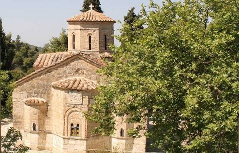 Ιερή αγρυπνία στο μοναστήρι για την Παναγία