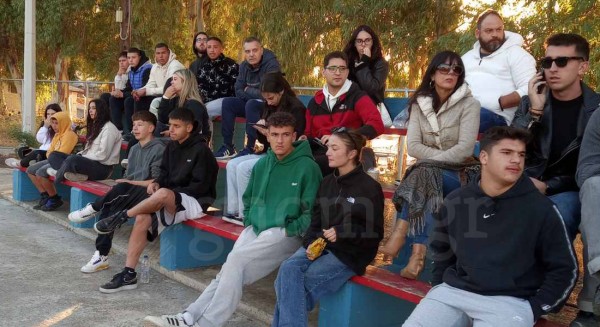 ΠΡΟΠΟΝΤΙΔΑ-ΕΛΛΗΣΠΟΝΤΟΣ 5-1: Είδαν έξι γκολ και δυο αποβολές από τον πάγκο