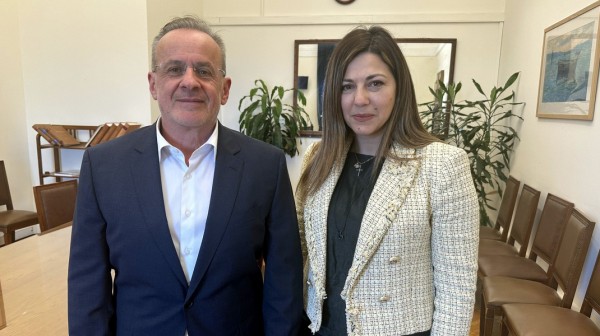 Ο τουρισμός στη Βόρεια Εύβοια στο επίκεντρο συζήτησης του Θανάση Ζεμπίλη με την Σοφία Ζαχαράκη
