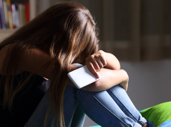 REVENGE PORN: Πατέρας 18χρονης έπαθε καρδιακό επεισόδιο - Τι λέει η μητέρα