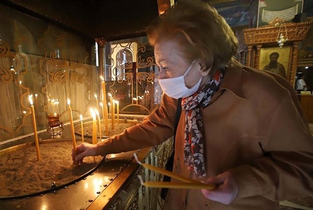 ΙΕΡΑ ΣΥΝΟΔΟΣ: Με rapid test η είσοδος στις εκκλησίες για τους πιστούς