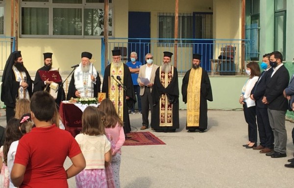 Η Πρόεδρος της Δημοκρατίας επισκέφτηκε Αγία Άννα και Κοκκινομηλιά