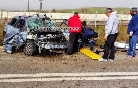 Δύο νεκροί και μία τραυματίας σε τροχαίο