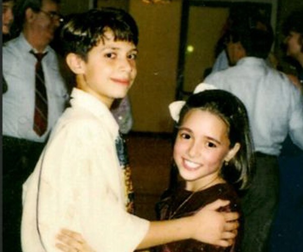 Χόρευαν σε πάρτι πριν 21 χρόνια...