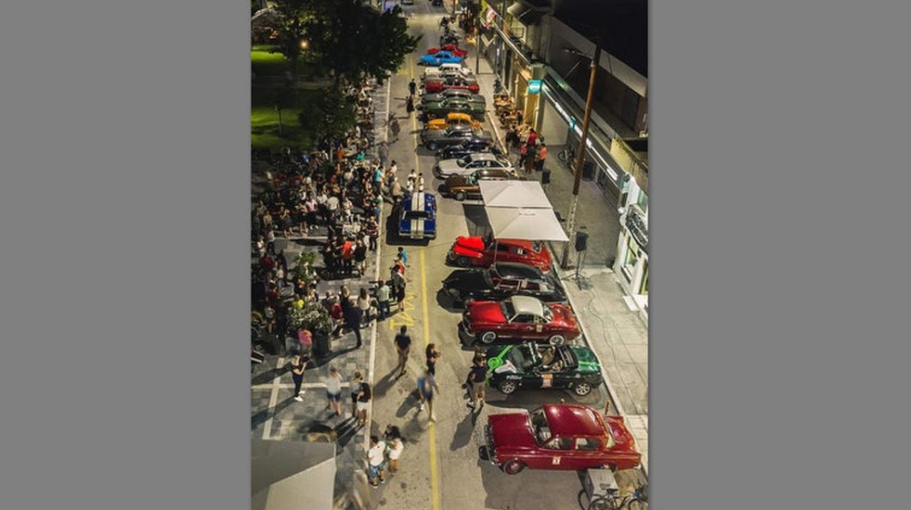 ΙΣΤΙΑΙΑ: Βραδιά αφιερωμένη στα ιστορικά οχήματα