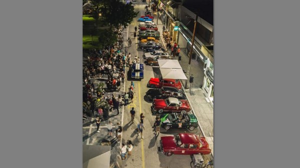 ΙΣΤΙΑΙΑ: Βραδιά αφιερωμένη στα ιστορικά οχήματα