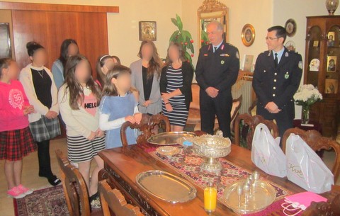 Ο στρατηγός πήγε στο Ορφανοτροφείο