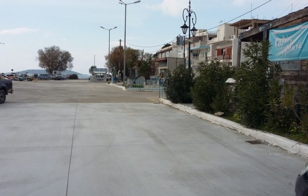ΜΑΡΜΑΡΙ ΕΥΒΟΙΑΣ: Τροχαίο ατύχημα με τραυματισμό γυναίκας στον παραλιακό δρόμο