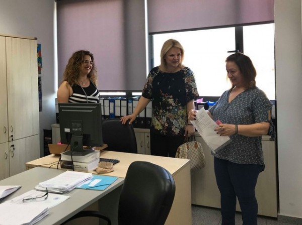 Στο Δημαρχείο της οδού Ληλαντίων η νέα Δήμαρχος Έλενα Βάκα