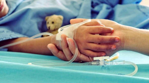 ΤΡΑΓΩΔΙΑ ΣΤΗ ΘΕΣΣΑΛΟΝΙΚΗ: Νεκρό κοριτσάκι 2,5 ετών που είχε νοσήσει από παρβοϊό