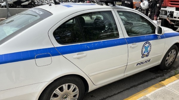 56χρονος αφαίρεσε τη ζωή της 84χρονης μητέρας του - Τη σκότωσα με την μαγκούρα της, είπε στους αστυνομικούς