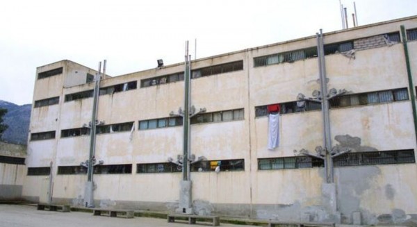 Άγρια συμπλοκή στις φυλακές Αυλώνα