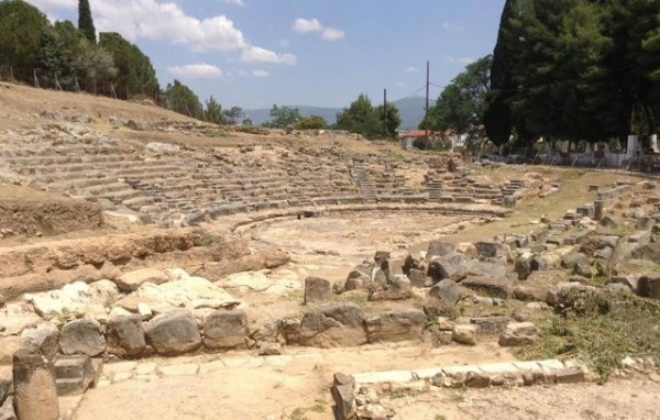 Τέσσερα  έργα πολιτισμού στην Στερεά Ελλάδα