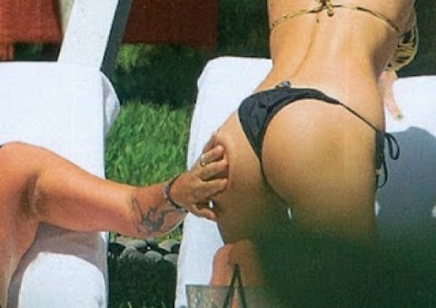 Χαστούκια και φωνές για το χούφτωμα