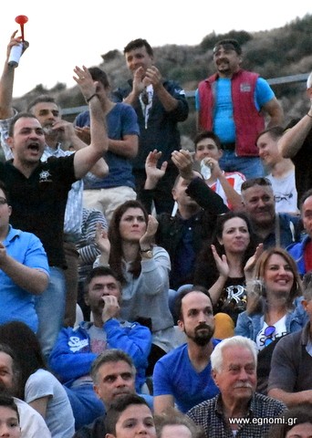 Μαθήματα ...κερκίδας από τους φιλάθλους στον τελικό Παίδων της Εύβοιας