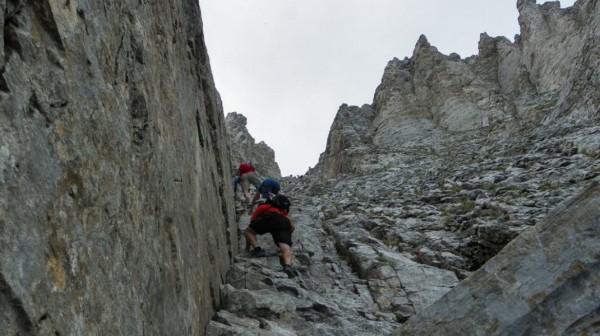 ΟΡΟΣ ΔΙΡΦΥΣ: 38χρονος Ευβοιώτης έπεσε και εγκλωβίστηκε σε χαράδρα